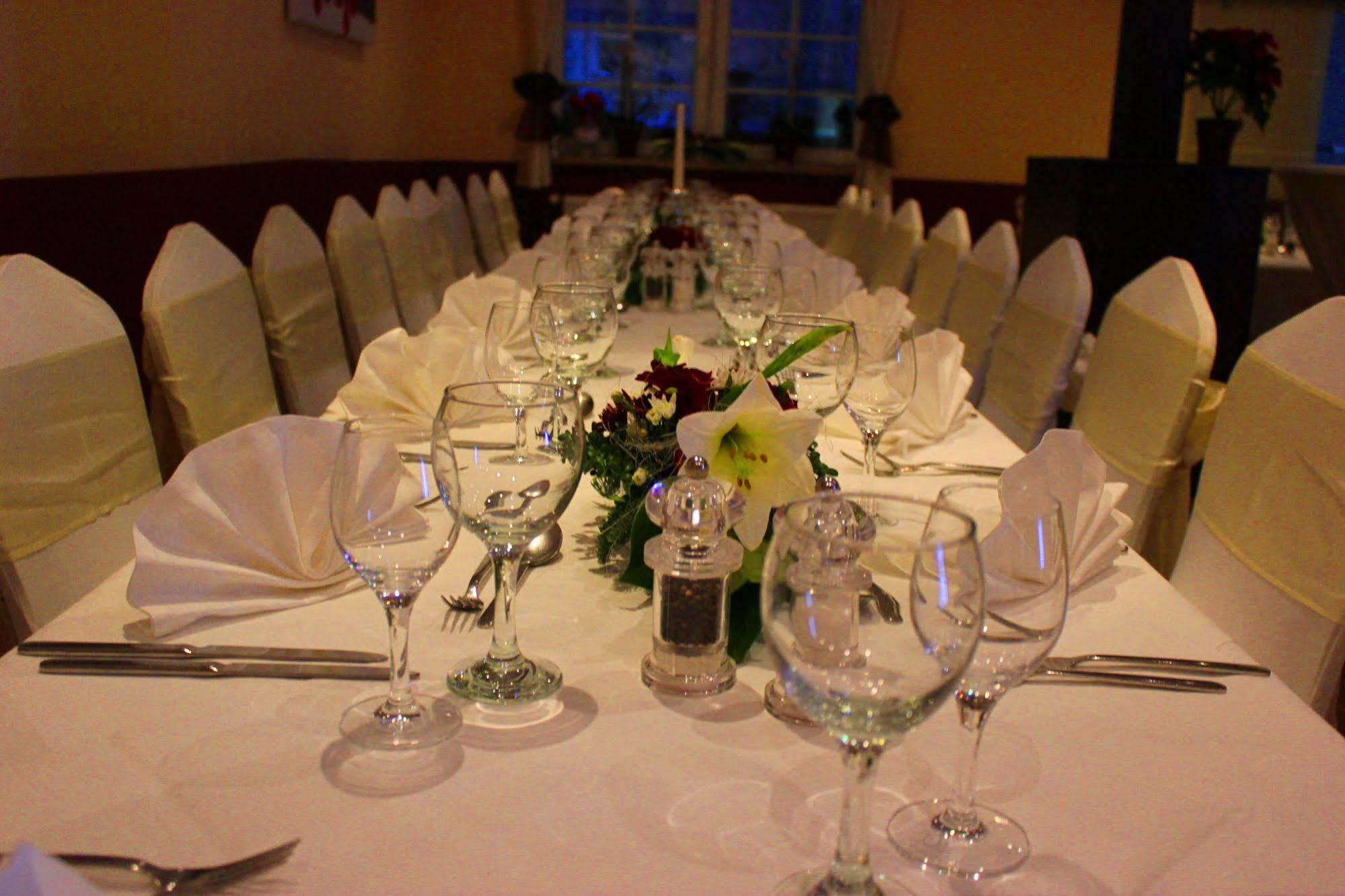Hotel Gruene Tanne Hamburg Luaran gambar