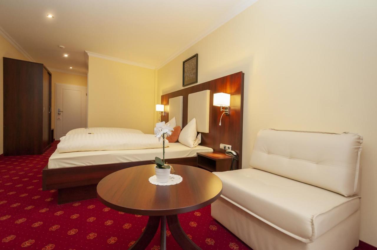 Hotel Gruene Tanne Hamburg Luaran gambar