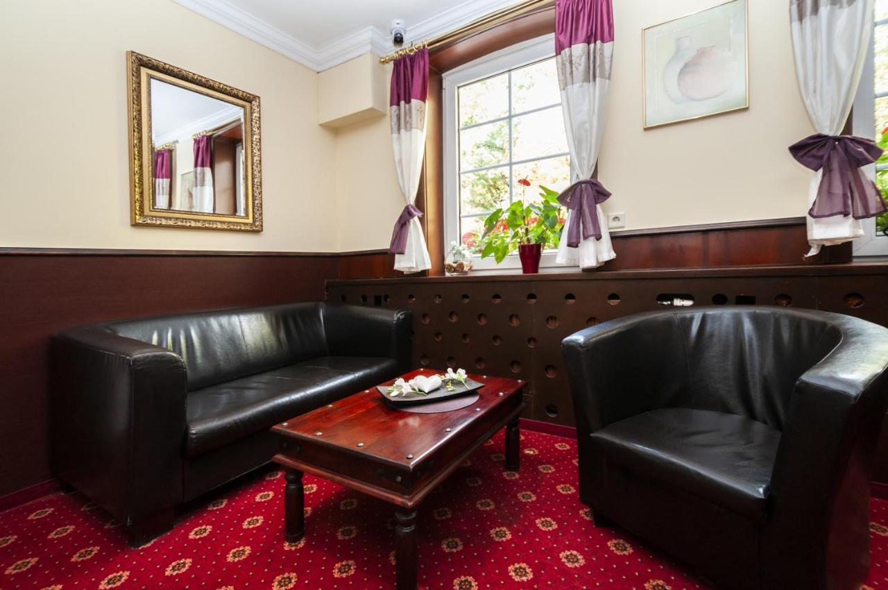 Hotel Gruene Tanne Hamburg Luaran gambar