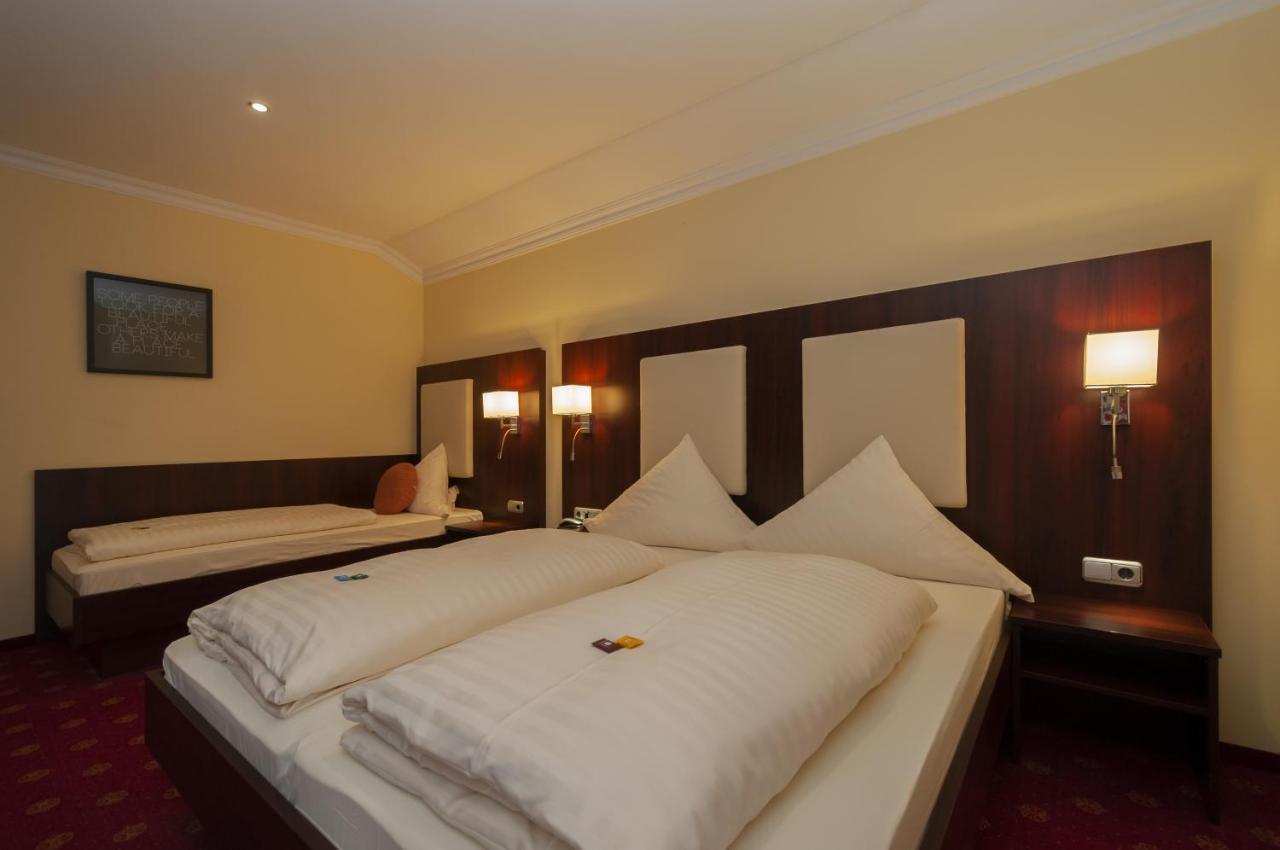 Hotel Gruene Tanne Hamburg Luaran gambar